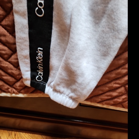 Calvin Klein performance Light Gray Lounge Pants - Picture 9 of 9